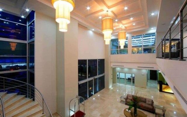 Victoria Hotel and Suites Panama
