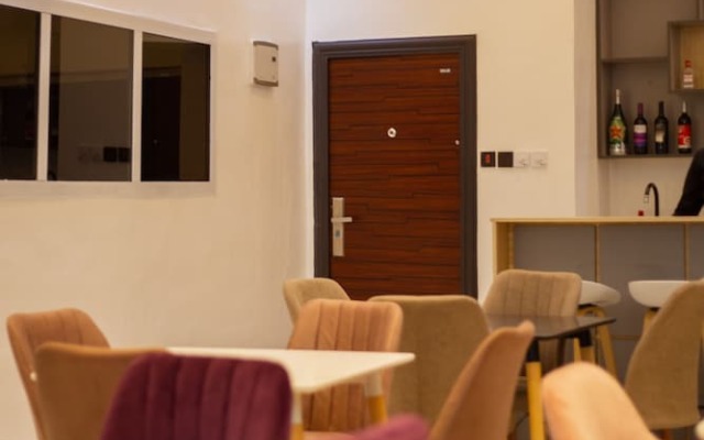 Kings Villagio Hotel
