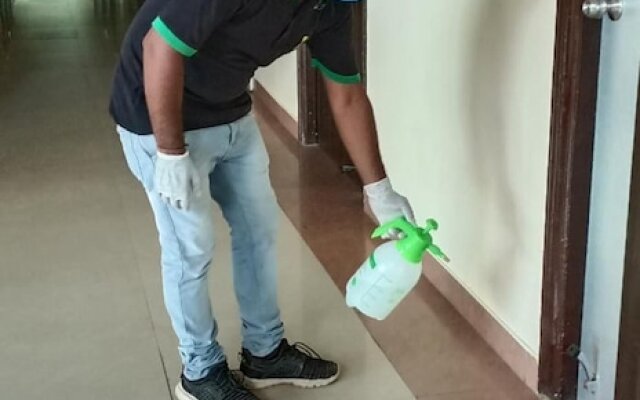 Hotel City Square by KeyMagics