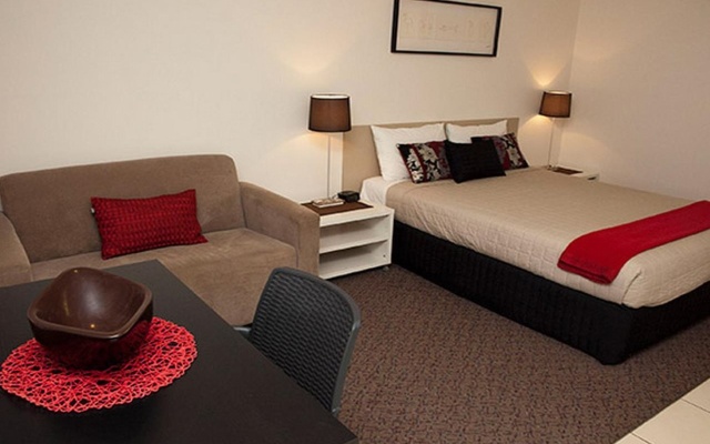 White Gums Motor Inn – Guest Rooms – Chinchilla