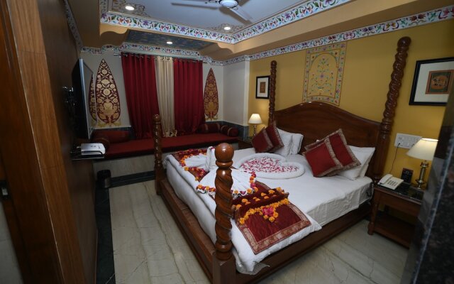 Hotel Fort Chandragupt Jaipur