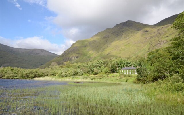 Delphi Lodge