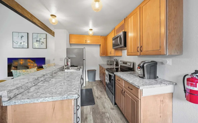 Kingswood Village Escape For 4