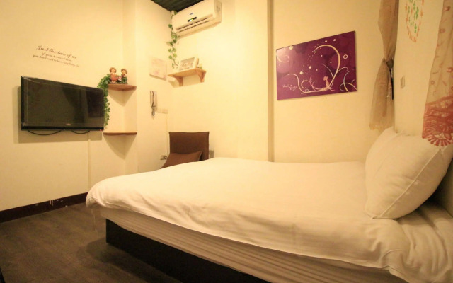 Fengjia Backers Hostel