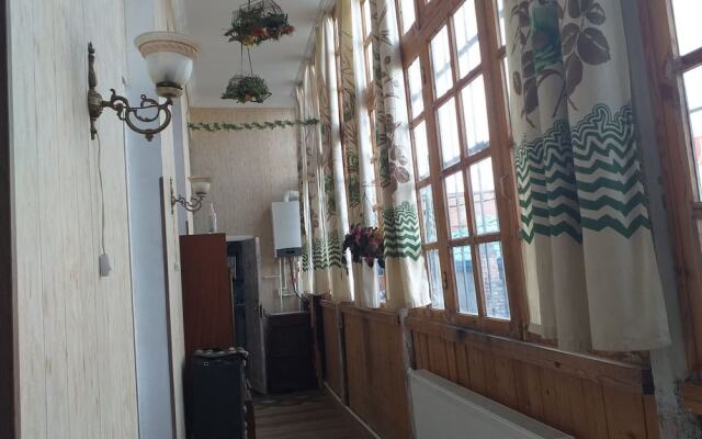 Cozy apartment in old Tbilisi