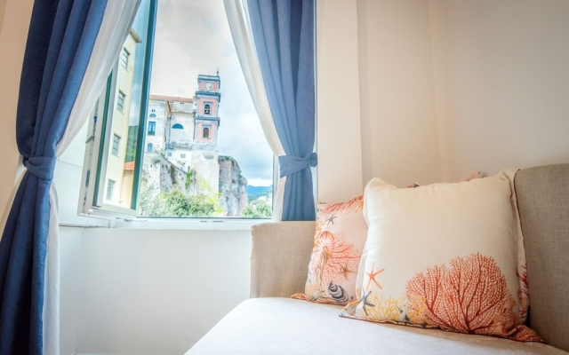 MARE LUNA Guest House