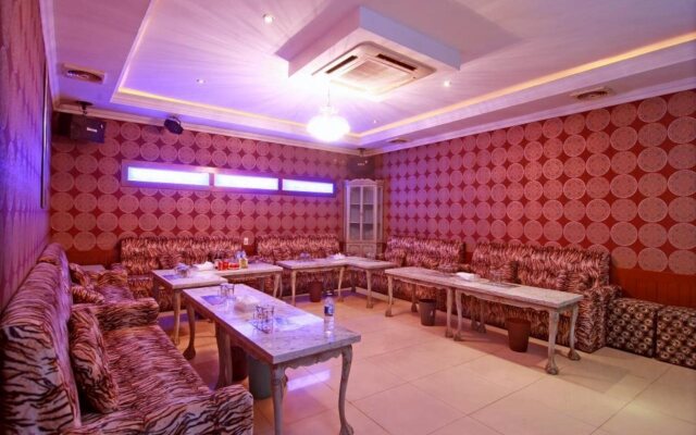 Golden View Hotel