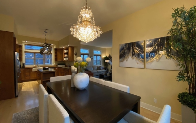 Tranquil 3BR House with Balcony