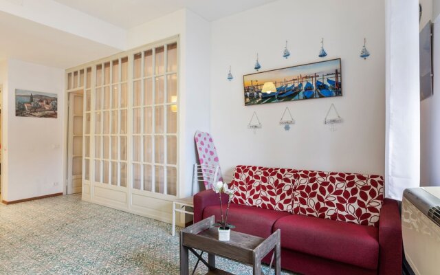 Voguish Apartment in Sanremo near Beach