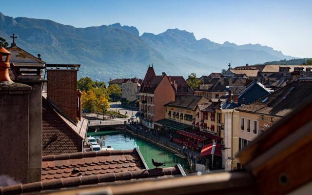 Annecy Clara's Apartment
