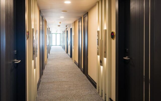 Royal Palace Hotel