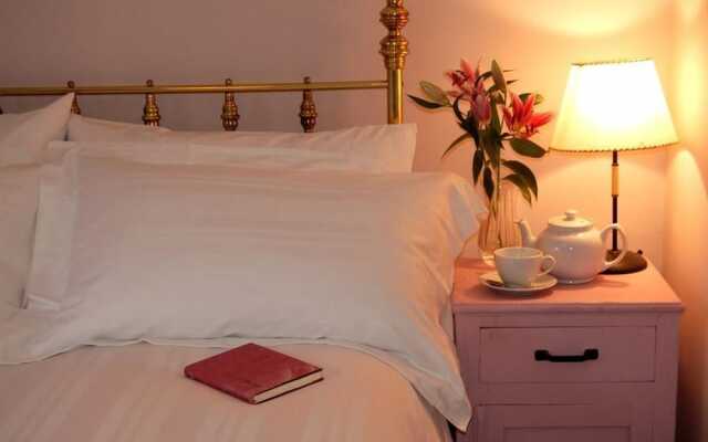 The Oakhill Inn