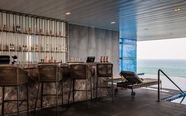 Sel de Mer Hotel & Suites