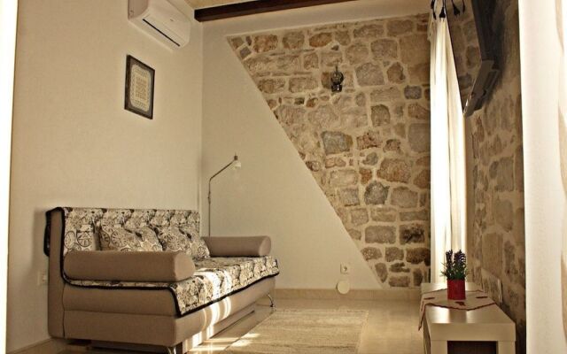 Apartments La Perla