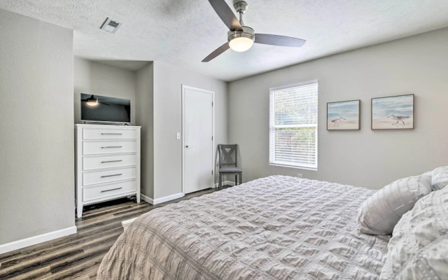 Branson Condo w/ Balcony: Near Silver Dollar City
