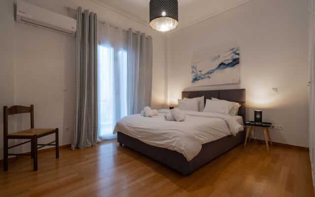 Zan Moreas Beautiful Apt in Koukaki