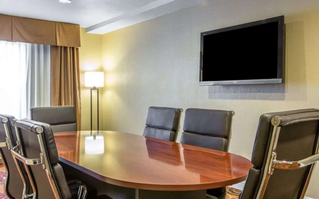 Comfort Inn & Suites Ventura Beach