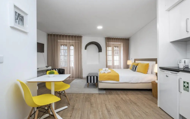 Studios Funchal 104 by Homing