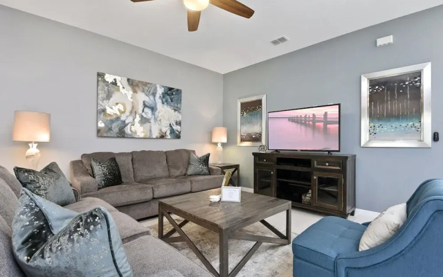 4 Bed Home Splash Pool at Solara