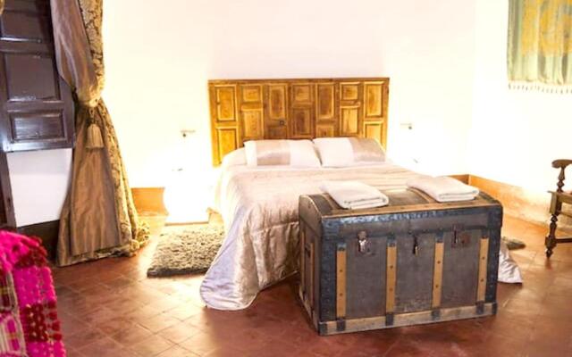 Apartment with 2 bedrooms in Granada with WiFi