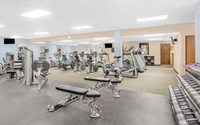 Ramada By Wyndham Waupaca