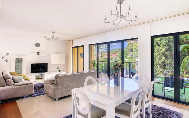 Samya Apartment by MHM