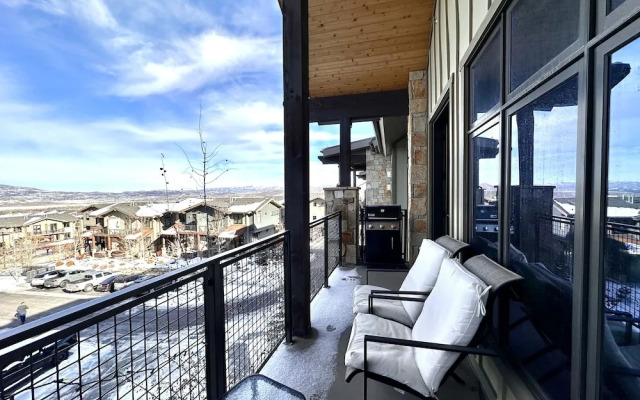 Blackstone Overlook 312 2 Bedroom Condo