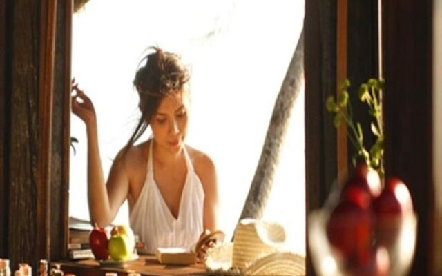 Chivaree Hotel And Resort