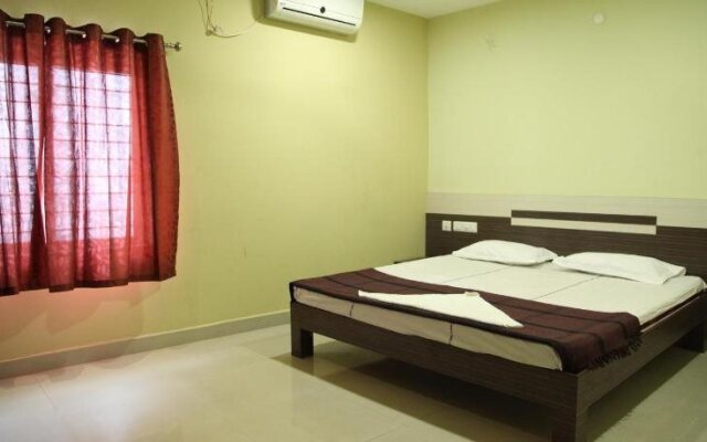 Hotel Everest Residency