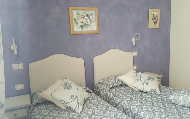 Five Roses Bed & Breakfast