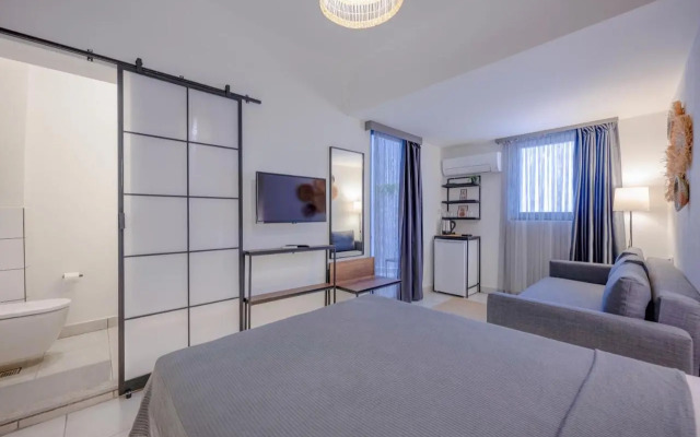 The Easy Rooms Verandah