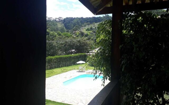 Pousada e Restaurante Recanto do Pico