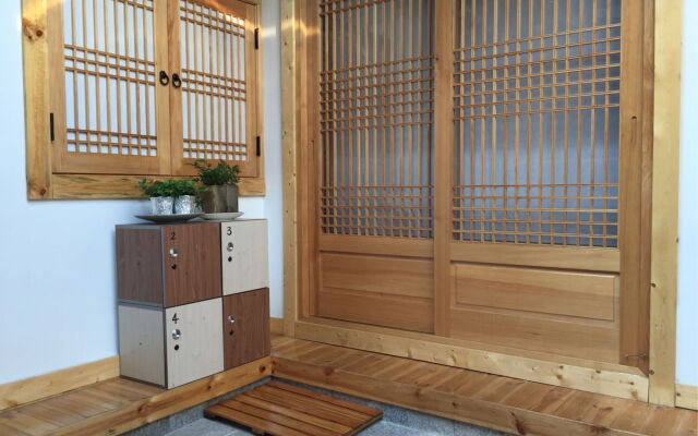 Seoul Lucky Guest House Hanok