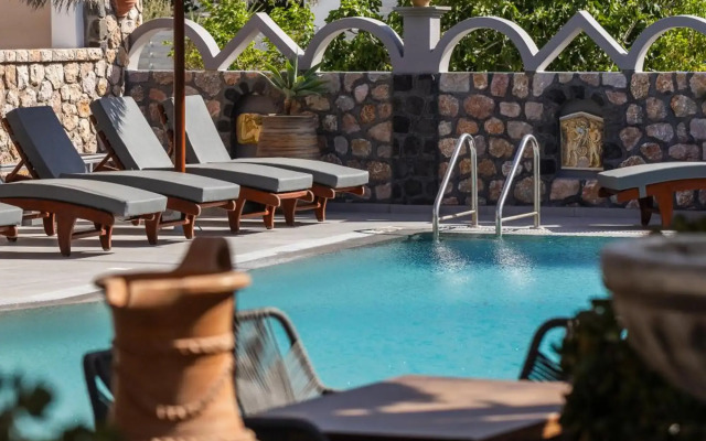 Polydefkis Hotel