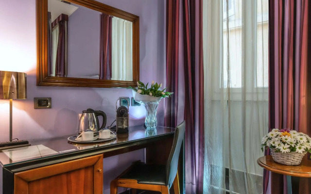Hotel Navona Colors