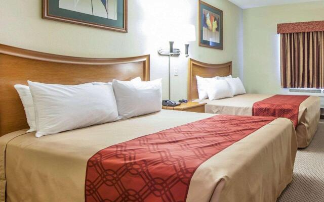 Econo Lodge Inn & Suites Rockmart