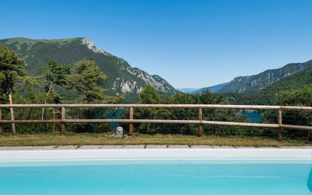 Tranquil Stay Near Lake Ledro