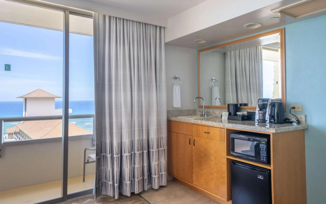 Embassy Suites by Hilton Waikiki Beach Walk