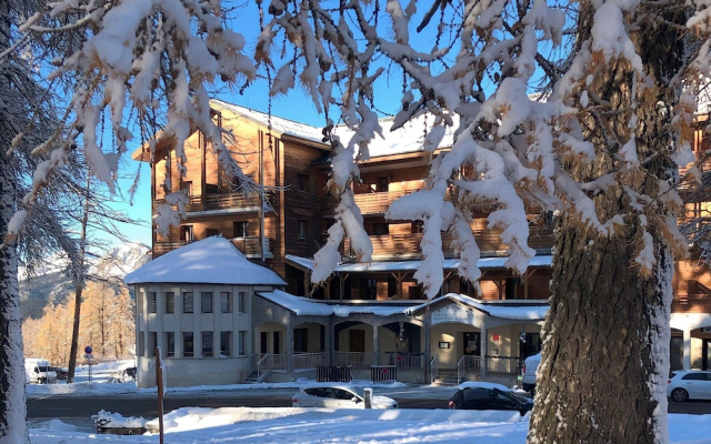 Apartment on the Foot of Slopes in Guillaumes