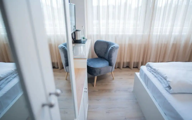 Hotel Leo