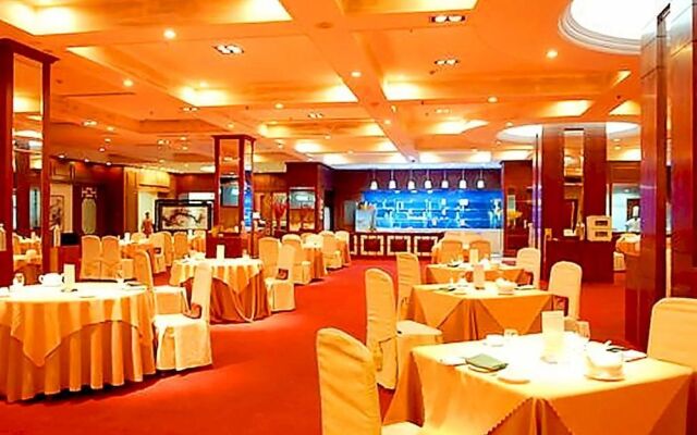 Young Sun Hotel Hebei