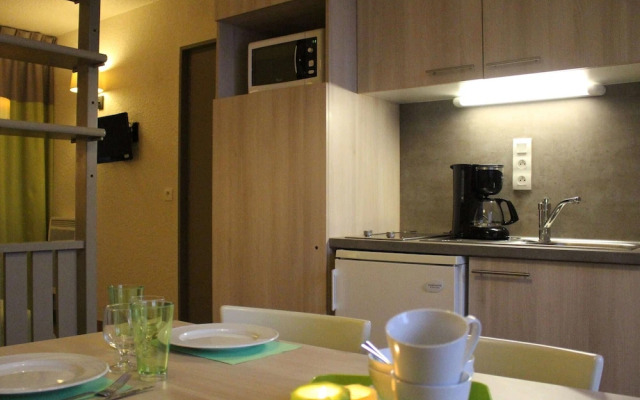 Apartment With Balcony or Terrace