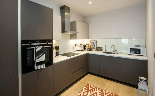 16 Minutes Walk To London Eye/shard View & Balcony
