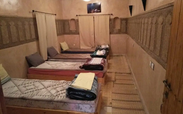 Gite Paradis d'Ait Bouguemez - Hostel