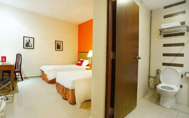 ZEN Rooms Bukit Timah