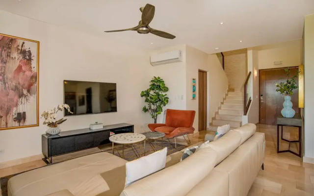 Townhouse private pool Reserva Conchal