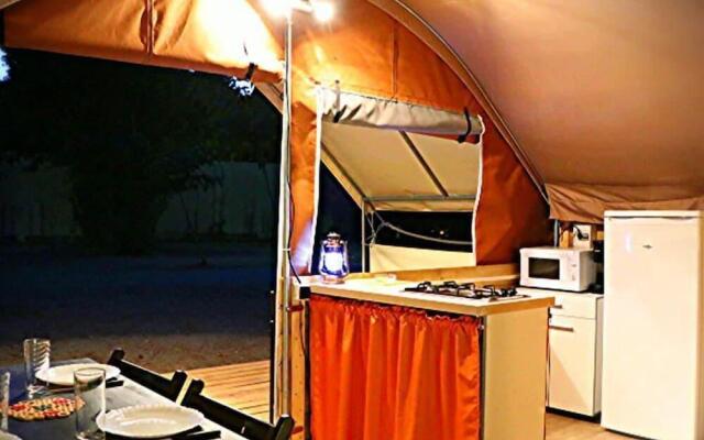 Camping des Rives des Corbieres