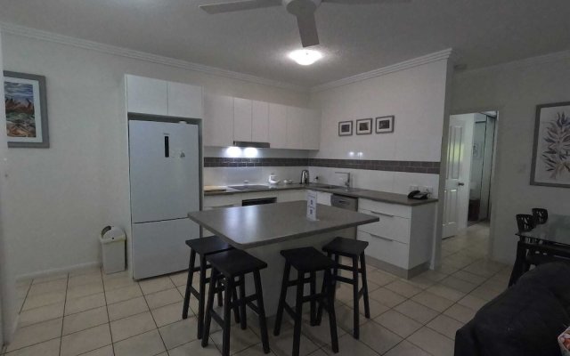 Central Plaza Port Douglas Apartments