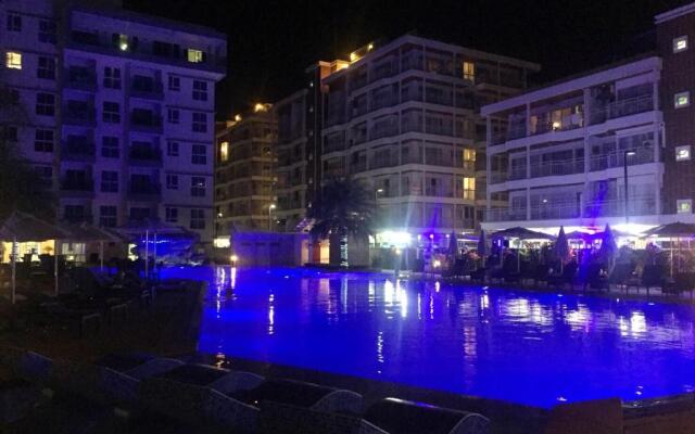 Grandblue condominium Room401 LeamMae phim Beach