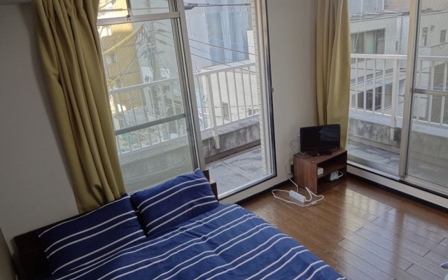Guest House Zen Hakata Ohori Park 1 – Guest Rooms – Fukuoka